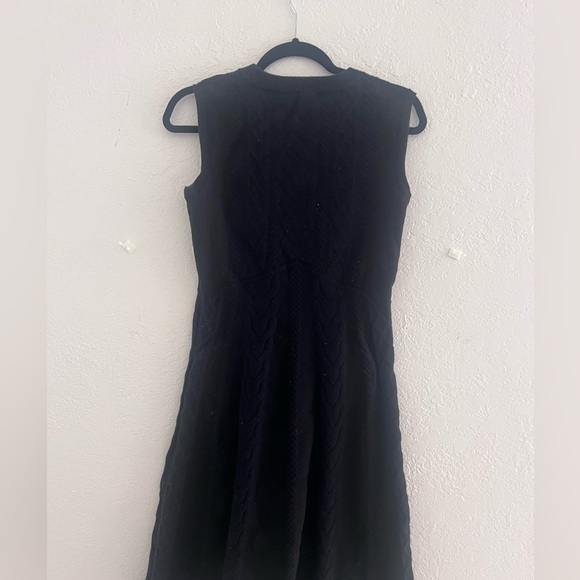 Tory Burch - Picture 7 of 9